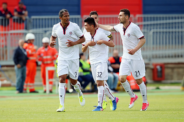  巴黎青训小将首秀破门创造历史  