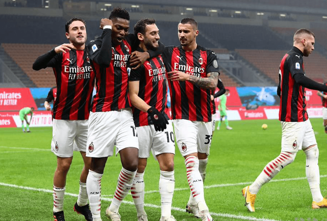  AC米兰补时绝杀惊险拿下关键保级战