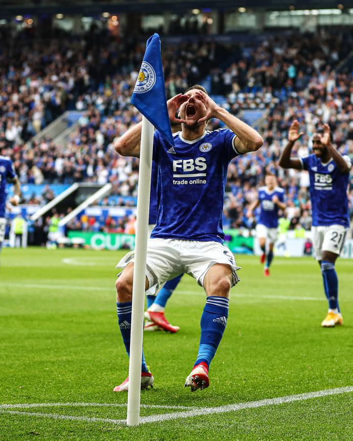  瓦尔迪头槌制胜莱斯特城险胜布伦特福德止颓势